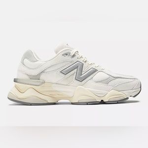 Women’s New balance 9060 sea salt with concrete and silver metallic